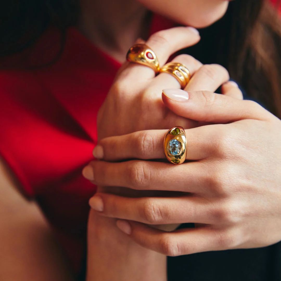 Everyday Gold Blue Topaz Oval and Peridot Ring - Image 2