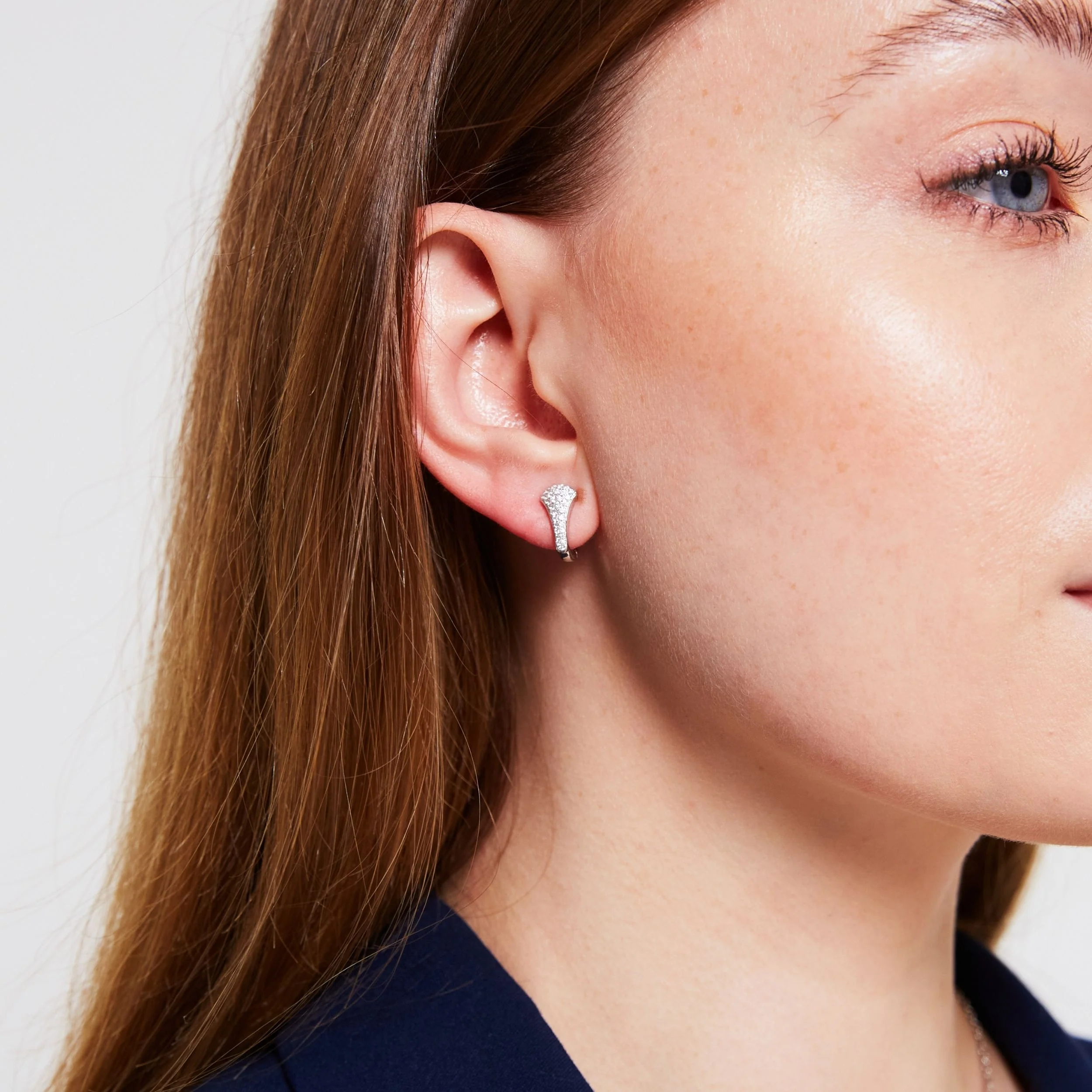 Kiki Hoops Diamond Tapered Clip-On - Image 2